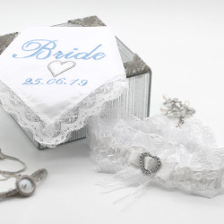 Personalised Brides Hanky and Garter Bridal White Lace Handkerchief Garter Set